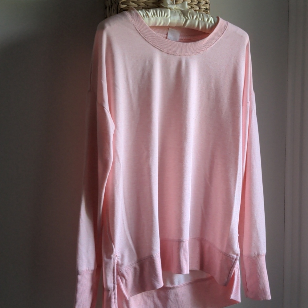 EUC Avia lightweight sweatshirt